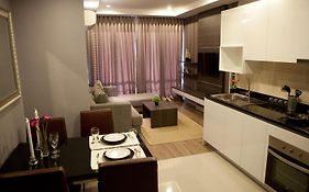 J Residence Thonglor 8